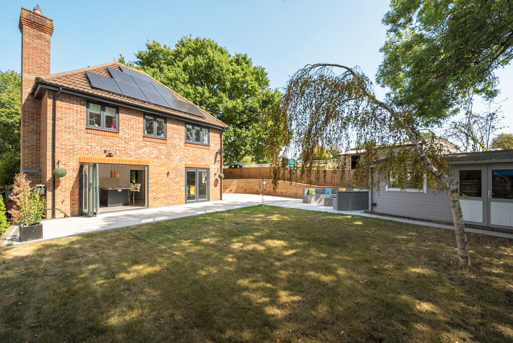 1336098-22-689b48...