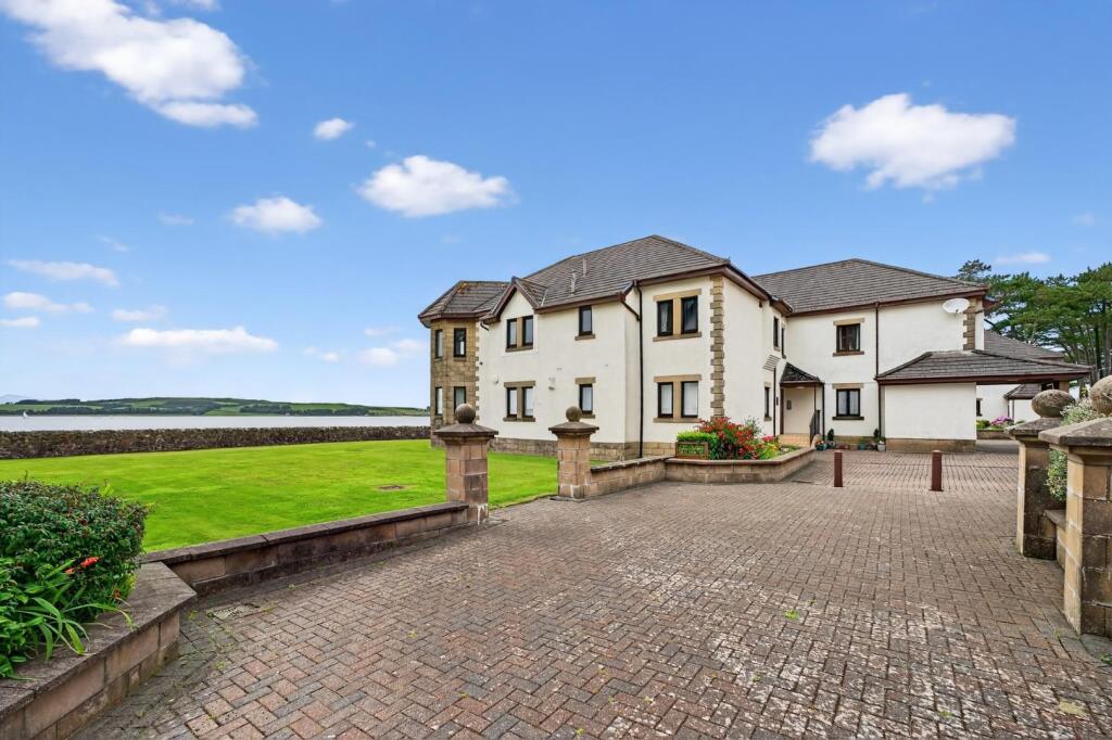 24 bowencraig, largs 00002.jpg