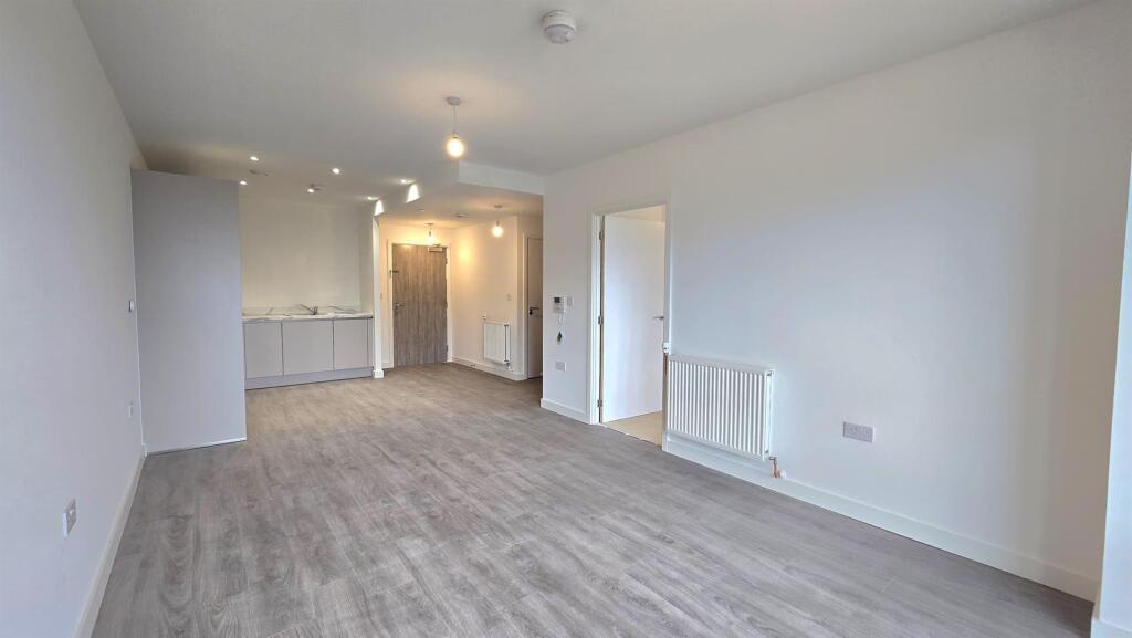 WhatsApp Image 2025-06-06 at 12.07.18.jpeg