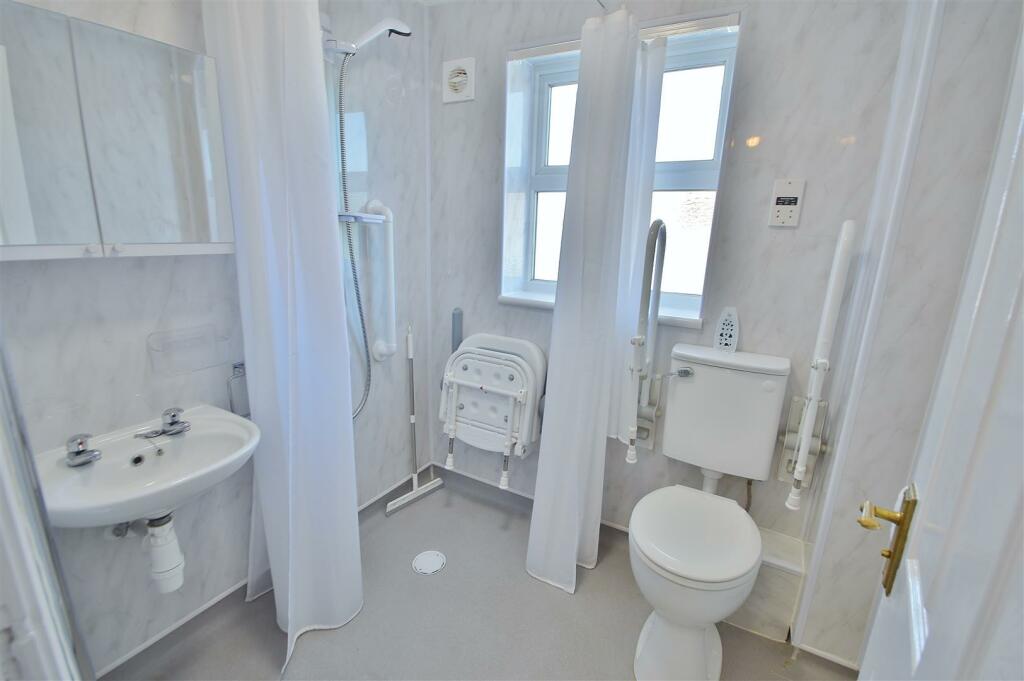 WET ROOM
