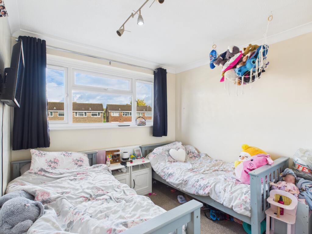 CAM02023G0-PR0179-STILL010