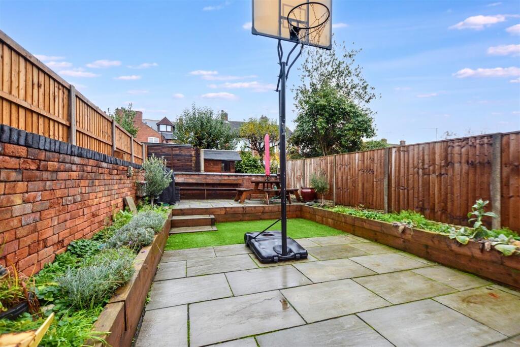 Garden_2.jpeg