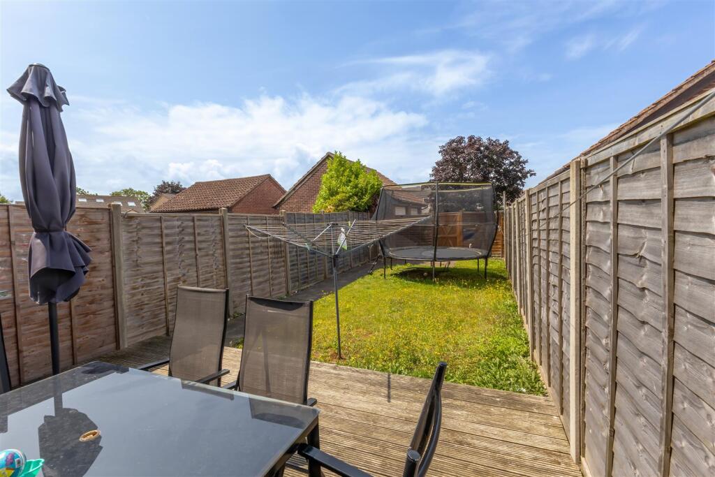 Cuckoo Lane-05 - t.jpeg