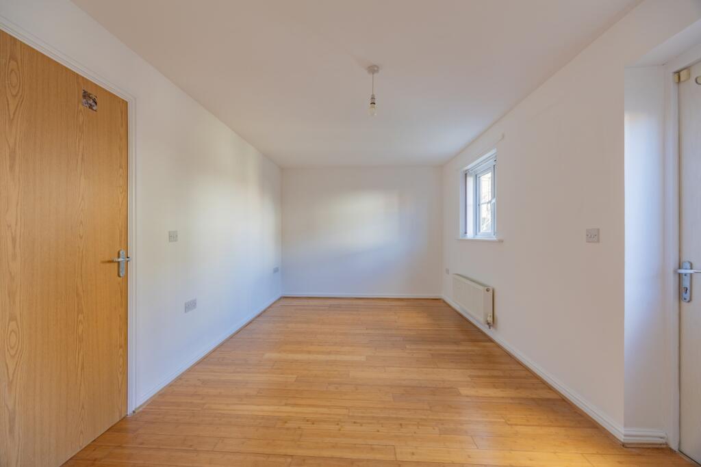 Ewemove Taunton Saffin Drive (12)