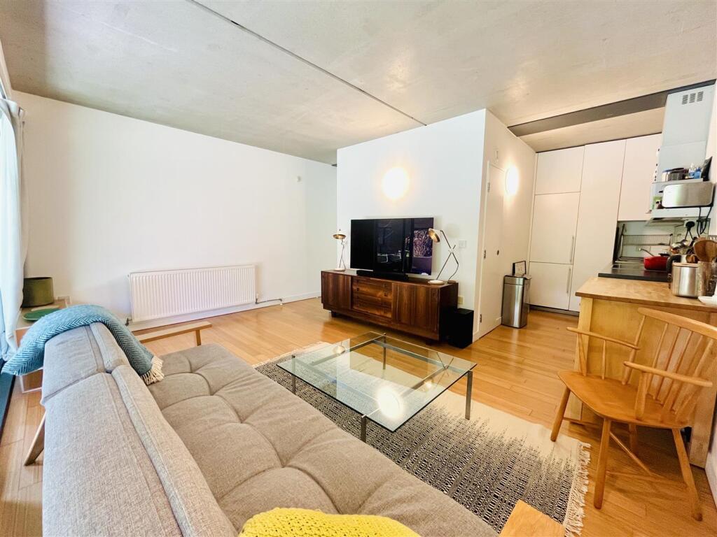 Living &amp; Dining Room