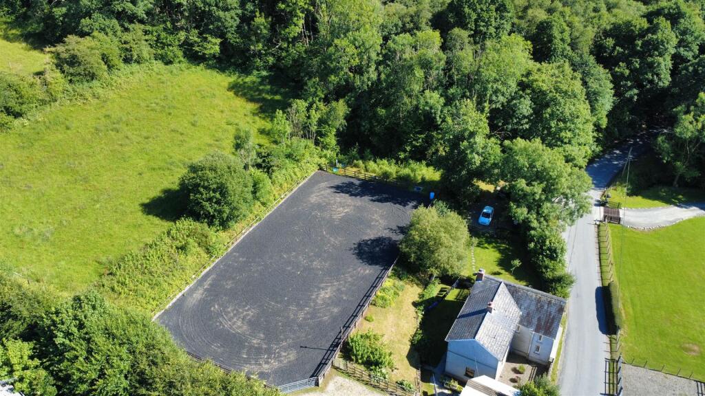 Maesyronnen arena.jpg