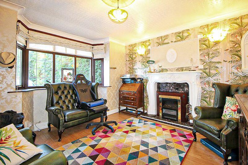 SITTING ROOM