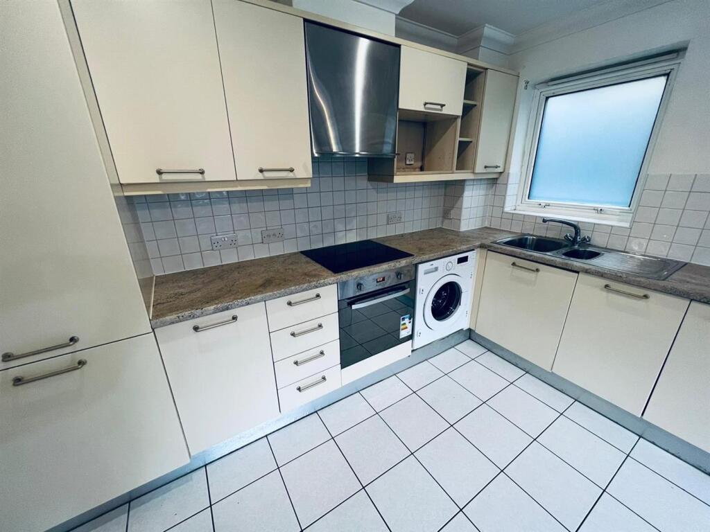 To Let, Rent - 2 bed in Campbell Road, London, E3 