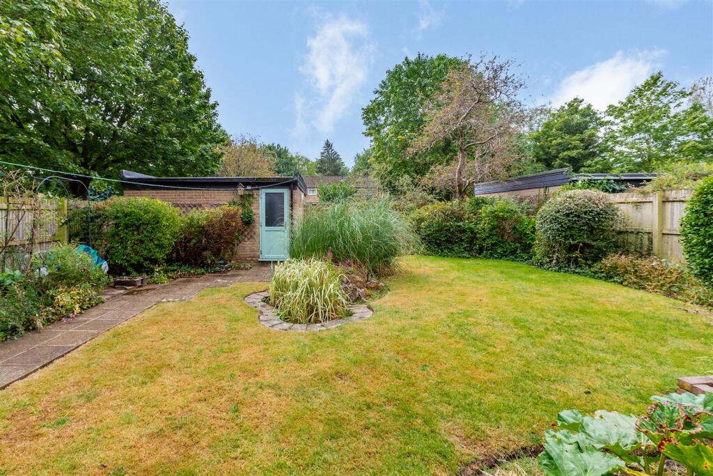 110 Manor Forstal-HR3.jpg