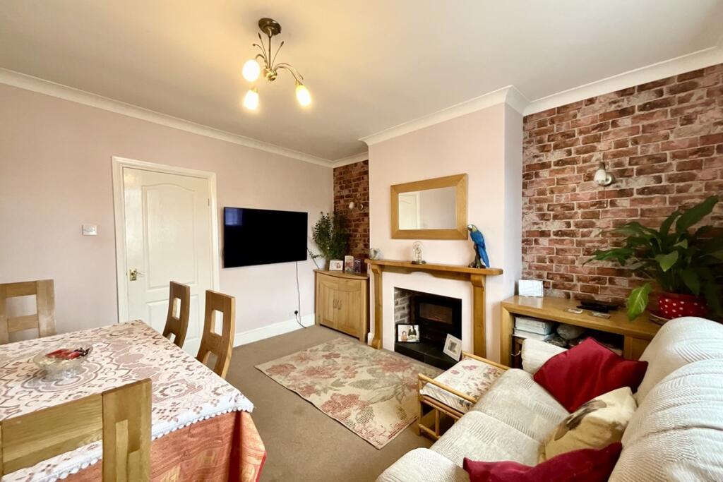 dining/living room
