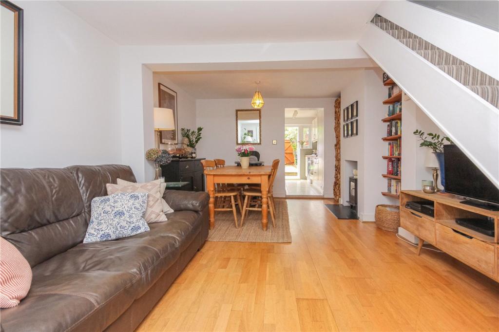 Sitting/Dining Room
