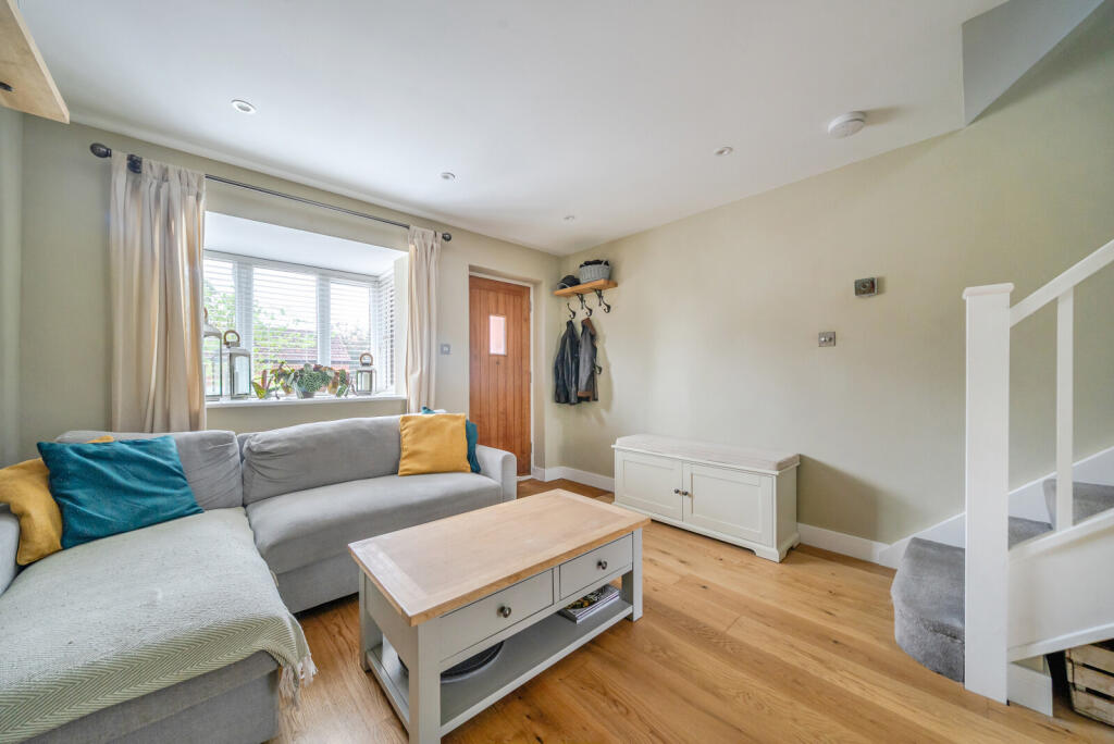 1328390-9-6890de0...