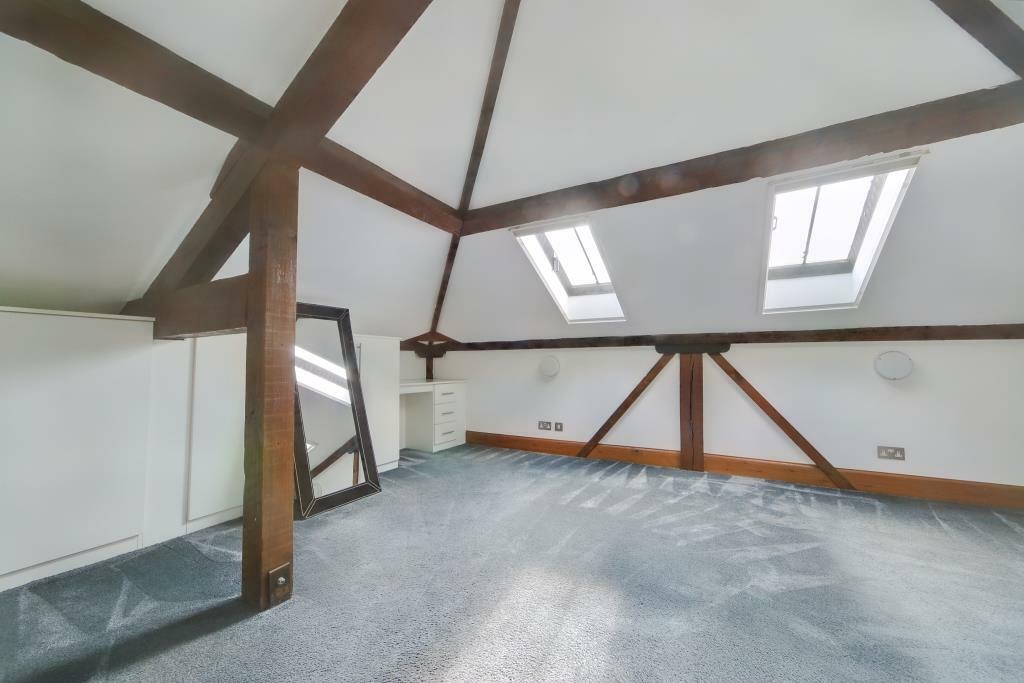 Master Bedroom.jpg