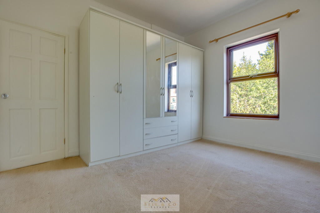 Bedroom 2.1