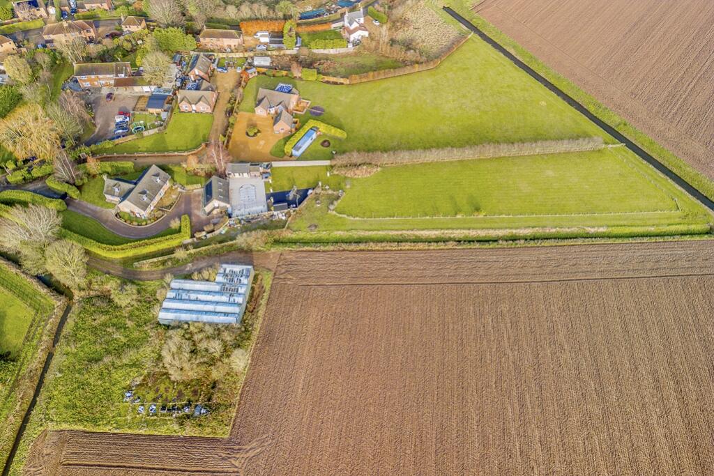 1 Paddock Lane (Holbeach)-4