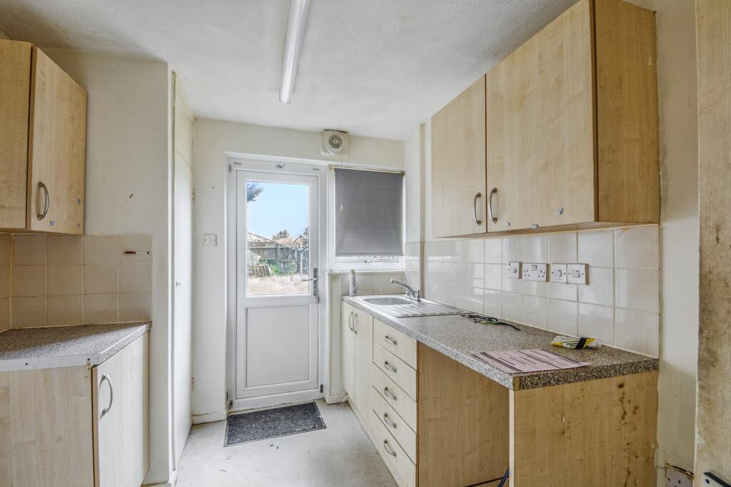 54 The Willows, Stevenage, Hertfordshire, SG2 8AP