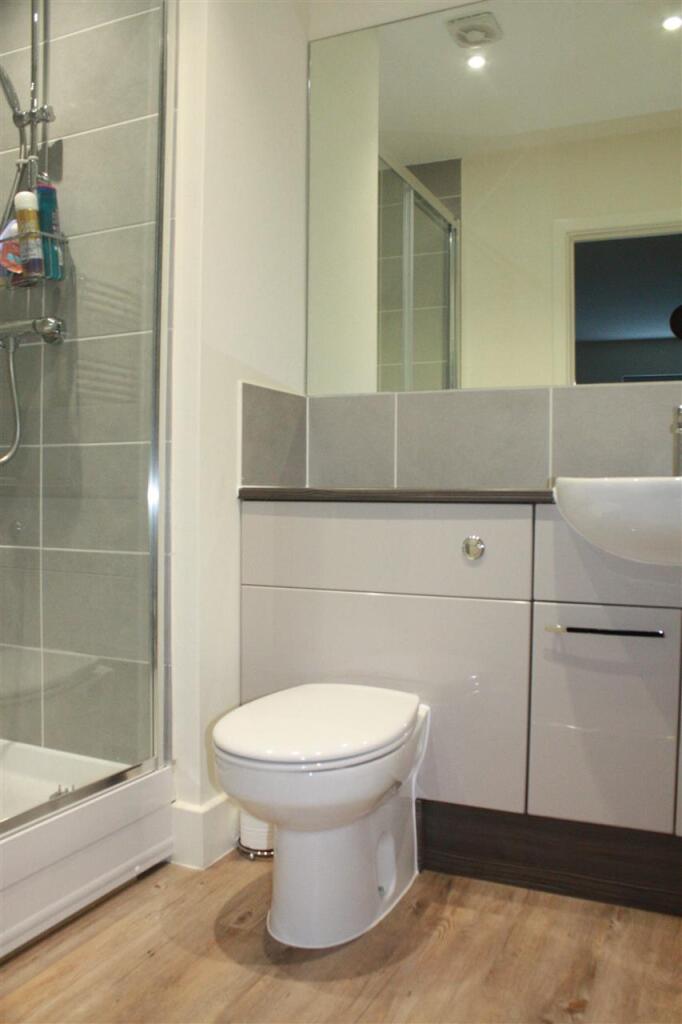 Ensuite Shower Room