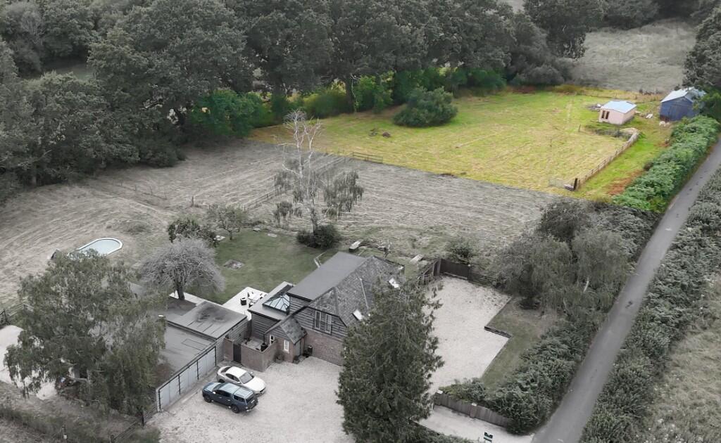 Rossiters Lane, SO40