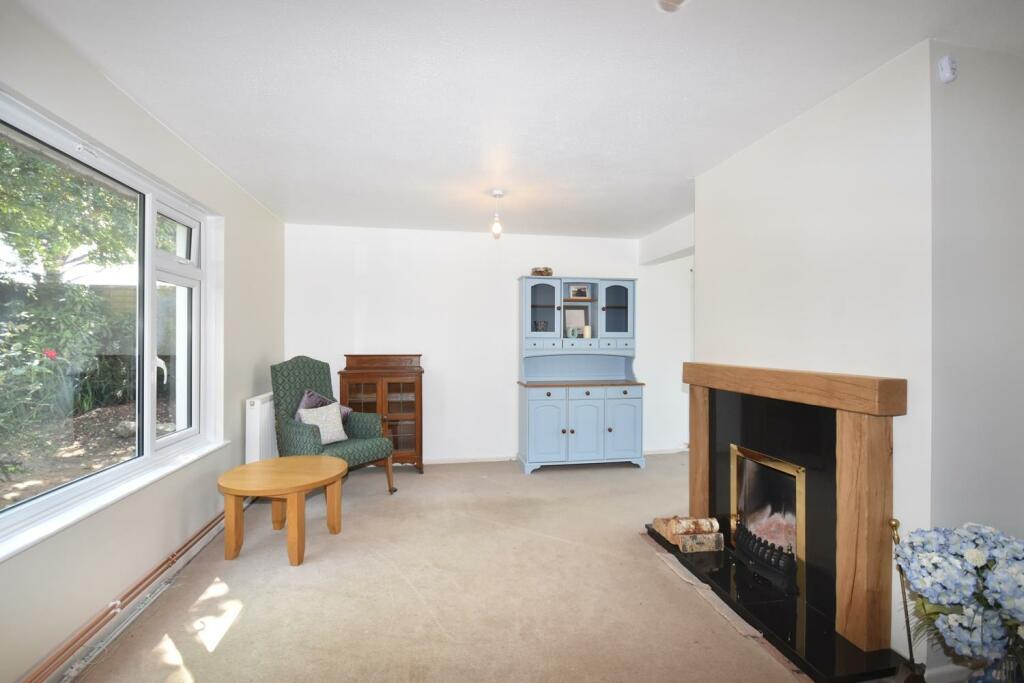 Sitting  Room.JPG
