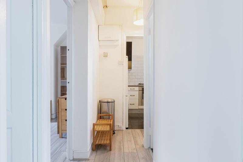 Hall (2)