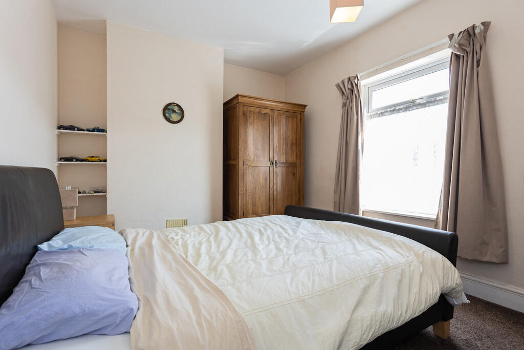 50 Lansdowne Road...