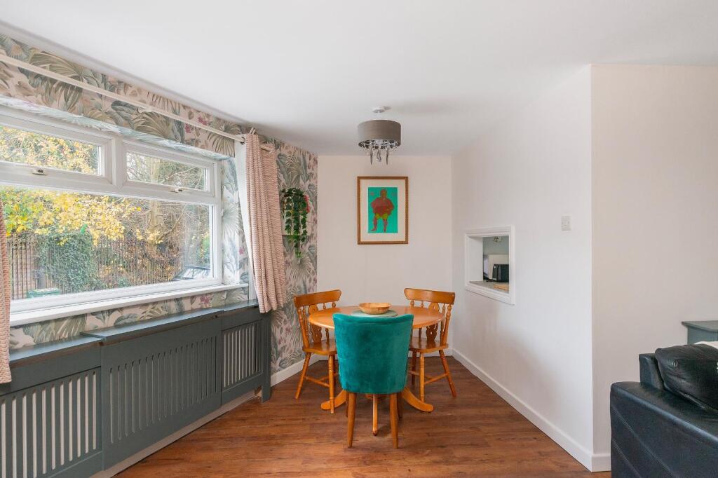 8G4ASEV - Reception C.jpg