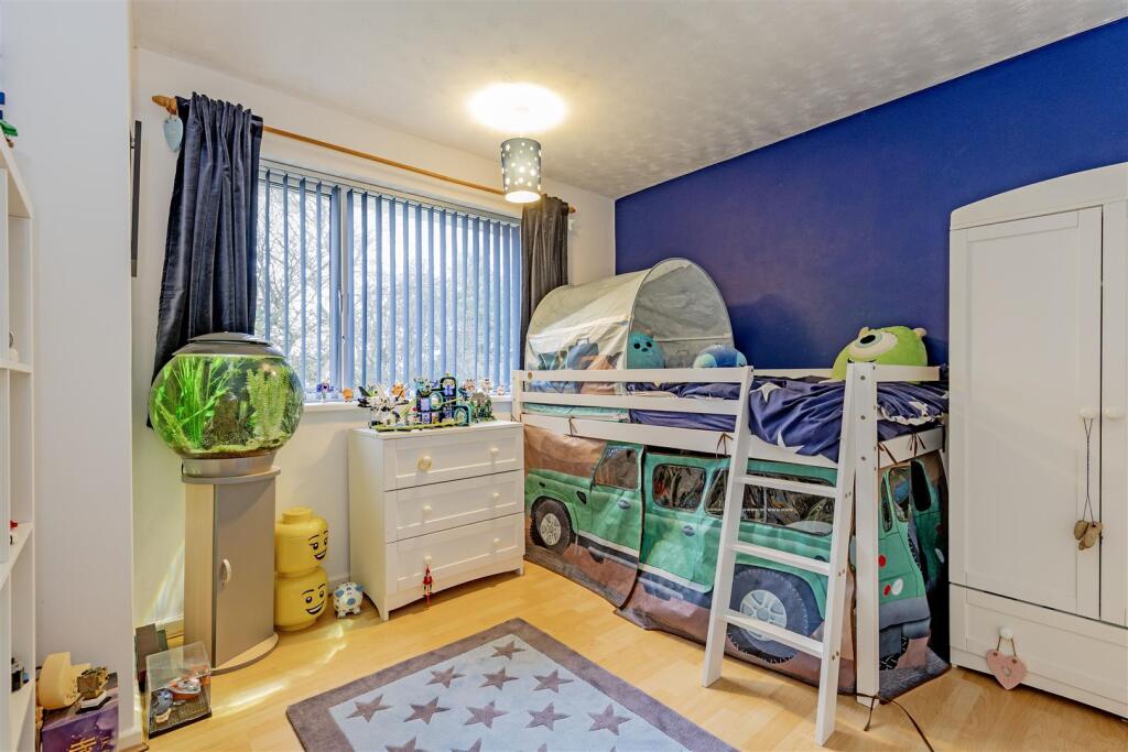 Bedroom 3-2.jpg