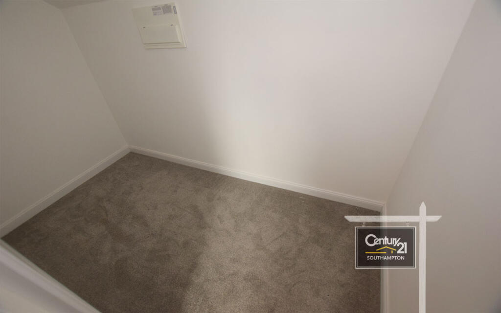 STORAGE ROOM