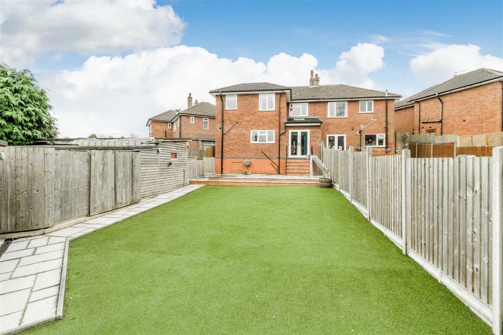 126 St Nicholas Estate