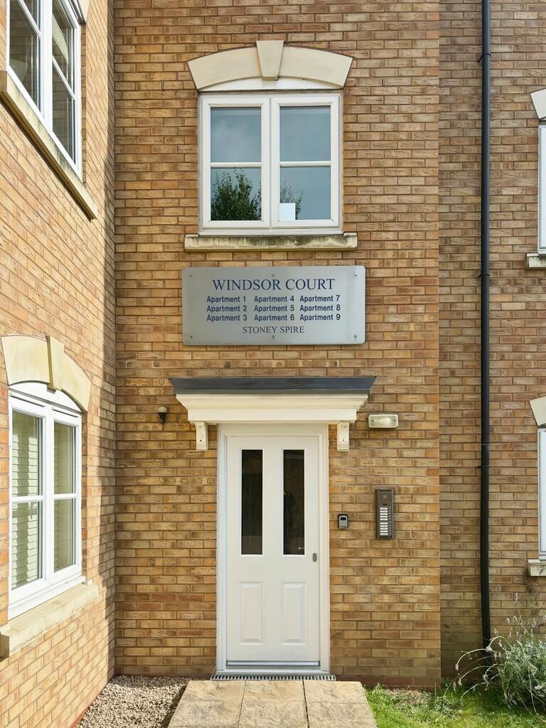 c6d9eb48-WhatsApp...