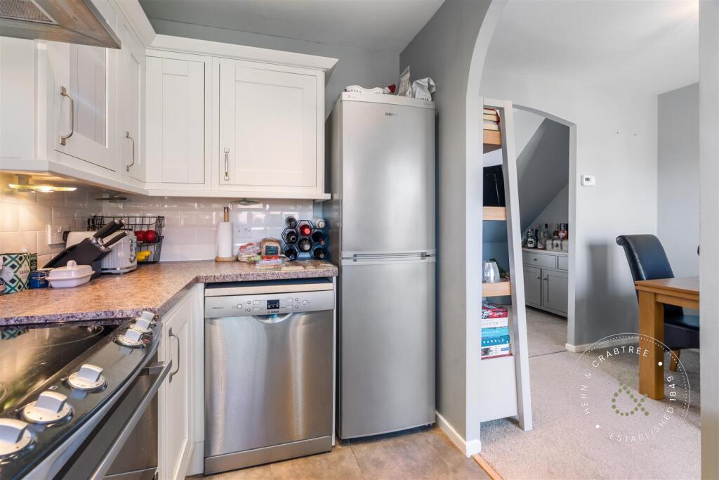 Peckham Close, Danescourt, Hern Crabtree (14).jpg