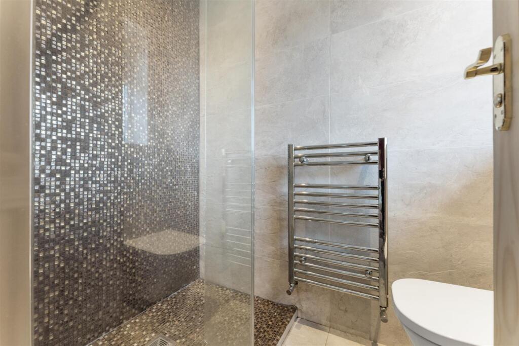 93, Henley Crescent Solihull, B91 2JH_12.jpg