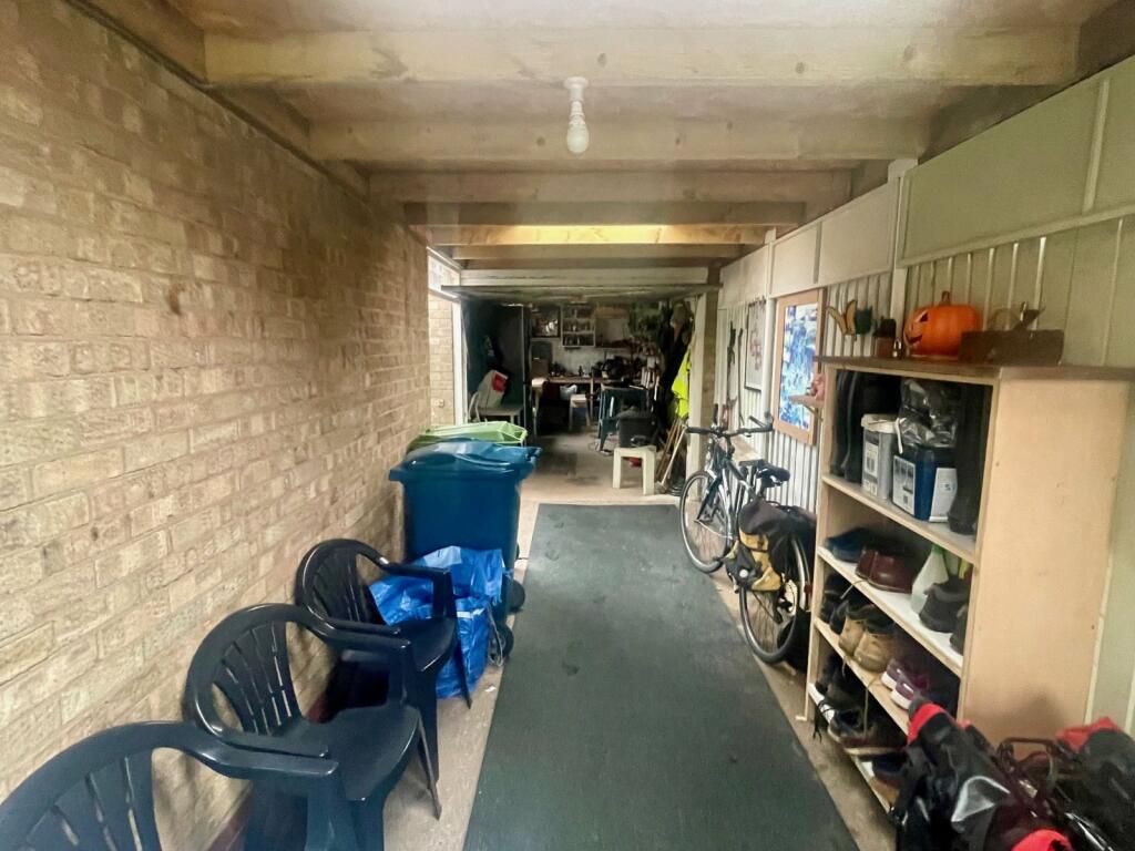 Covered Store