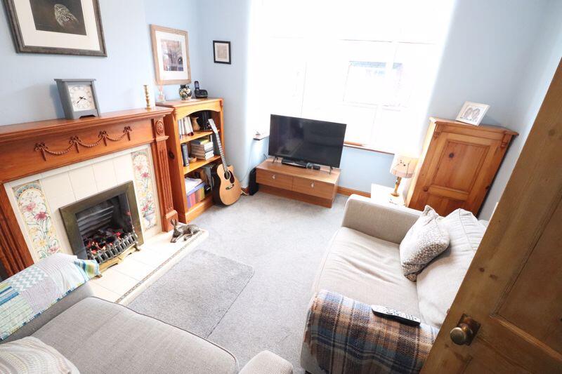 FRONT RECEPTION ROOM