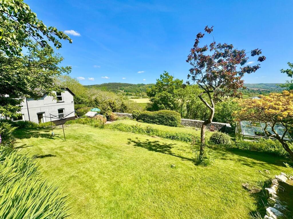 PHOTO-2025-05-09-21-29-06 (4).jpg