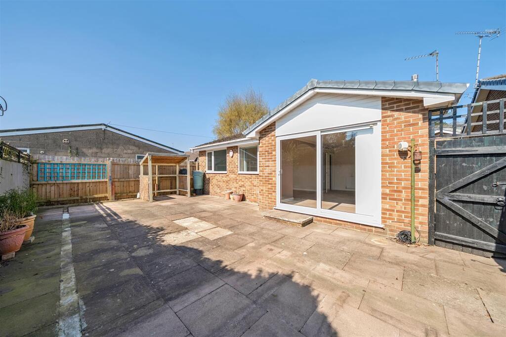 3a Wilfred Gardens, Ashby