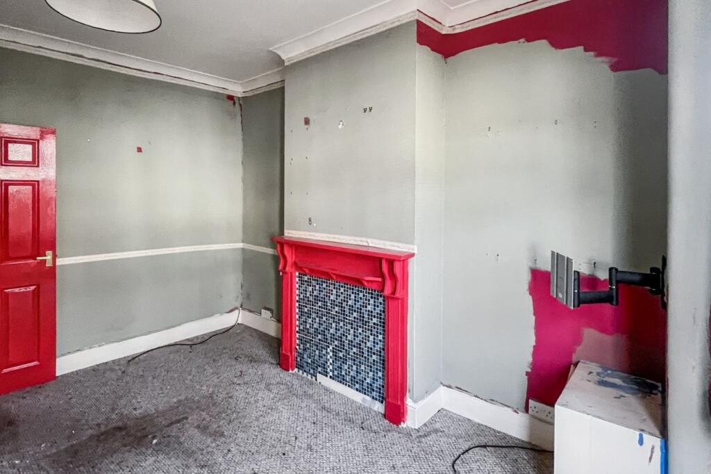 Ground Floor Flat, 15 Azof Street, Greenwich, London SE10 0EG