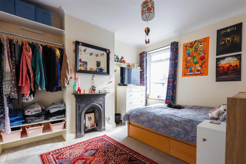 BEDROOM TWO