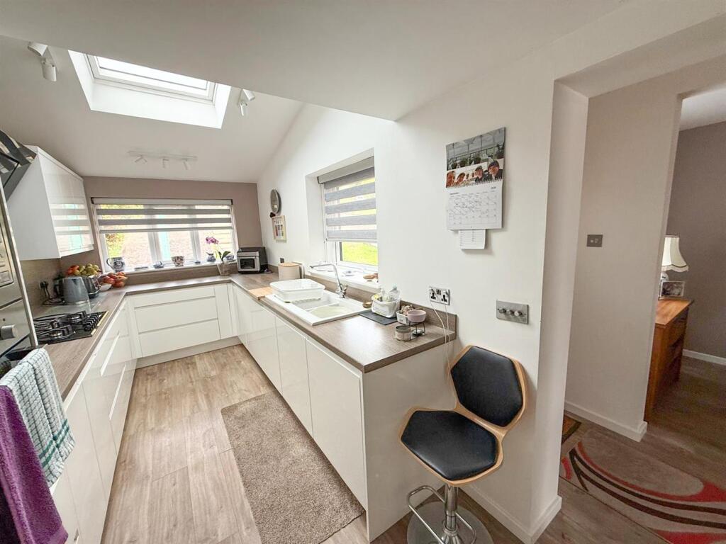 3 Bed Detached, Silsden