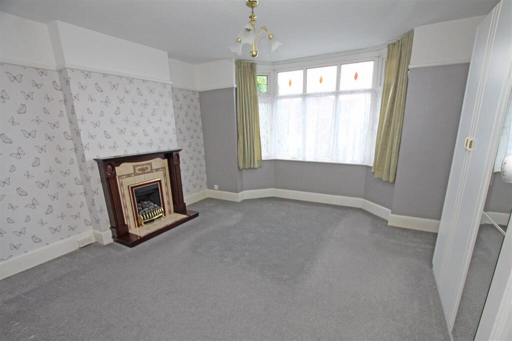 Bedroom one.jpg