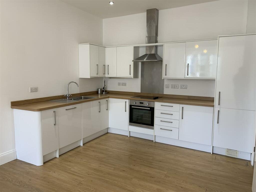Kitchen.jpeg