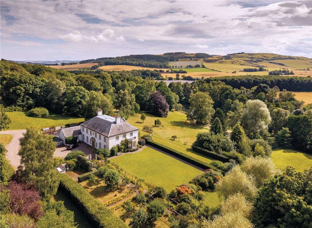 Aytounhill House