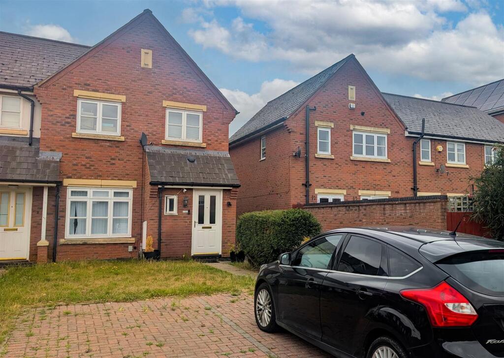 WhatsApp Image 2025-07-23 at 14.40.29 copy.jpg