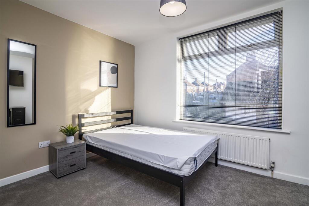 60RedcliffeRoad 11 of 24.jpg