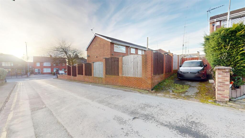 Ormskirk Road Parking