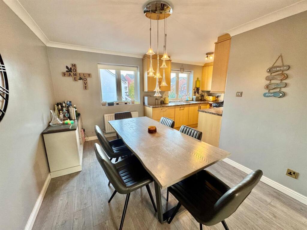 PHOTO-2025-10-11-09-46-08 (7).jpg