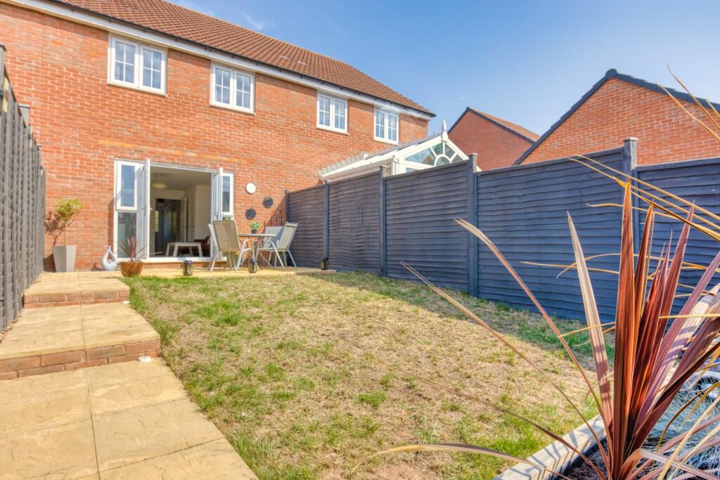 Ewemove Taunton Cheddon Close (24)