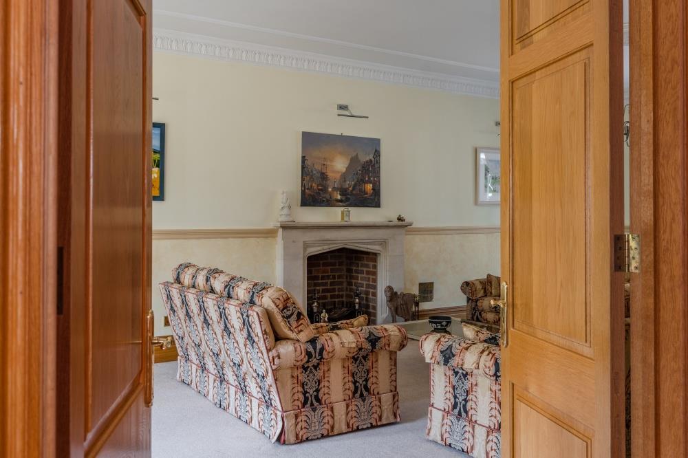 Hall leading to Living Room.jpg