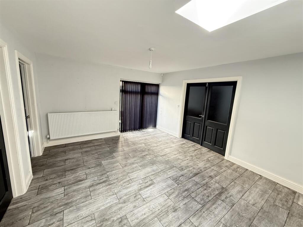 Photo 30-09-2025, 1 31 22 pm.jpg