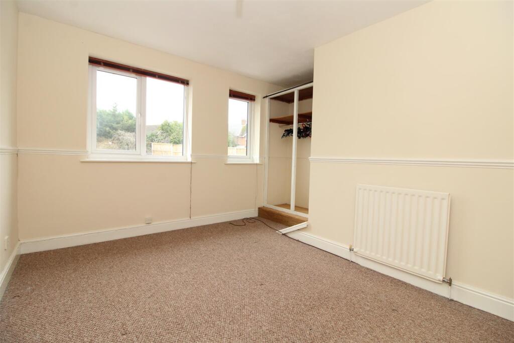 52 Eleanor Harrison Drive (4).JPG